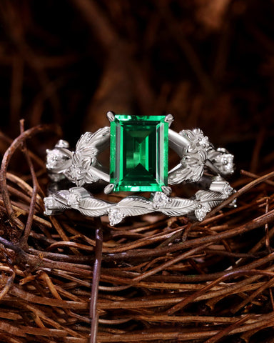 AVELINE Nature Inspired Emerald Cut Emerald Leafy Fairy Ring Set
