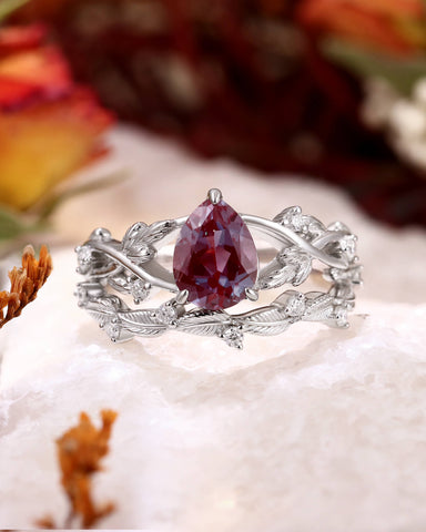 ASHLEY Pear Cut Lab Alexandrite Leafy Engagement Ring Set 2pcs