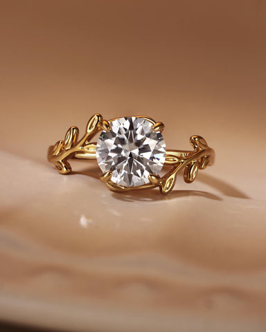 ROSA Leaf Twist Round Cut Solitaire Engagment Ring