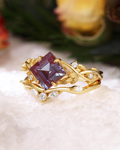 BELLE Princess Cut Alexandrite Engagement Ring Set
