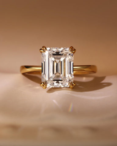 RETTA Double Claws Emerald Cut Engagement Ring