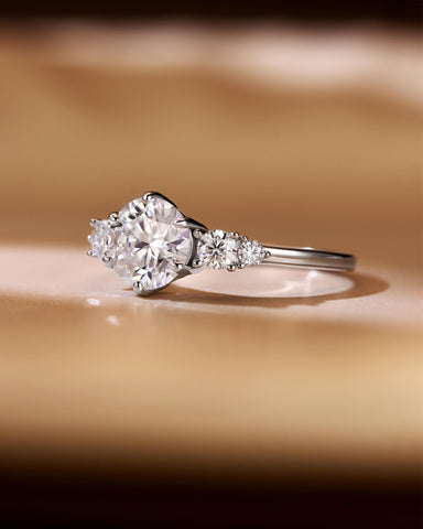 CONNIE Round Cut Moissanite Dainty Engagement Rings