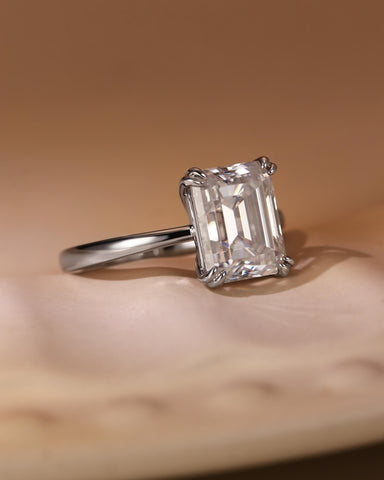 RETTA Double Claws Emerald Cut Engagement Ring