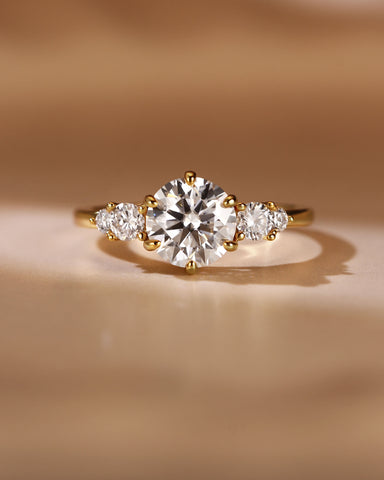 CONNIE Round Cut Moissanite Dainty Engagement Rings
