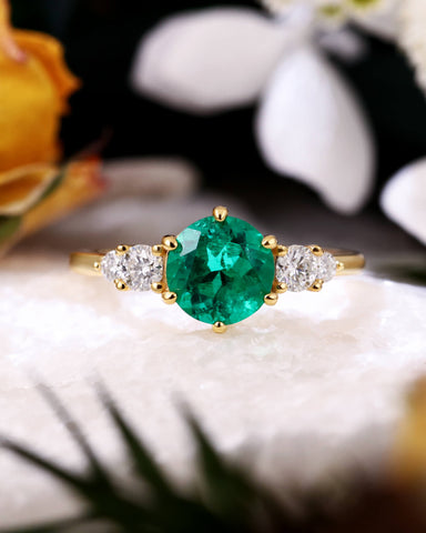 EMIRA Round Cut Lab Emerald Classic Five-stone Engagement Ring