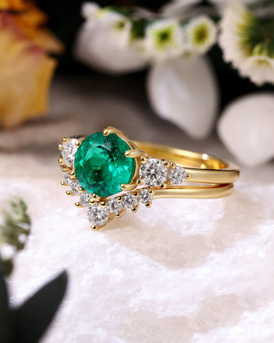 VIRELUNE Round Shaped Lab Emerald Engagement Ring Set
