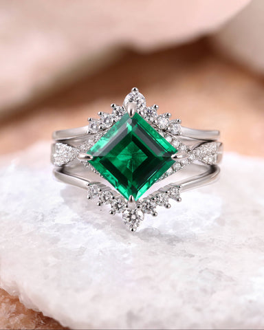 TEVERIA Square Shaped Lab Emerald Engagement Ring Unique Bridal Wedding Set