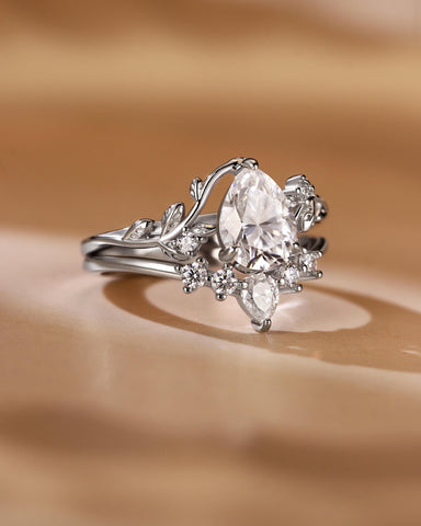 CATHY Pear Cut Moissanite Vine & Leaf Bridal Ring Set with Curved Band