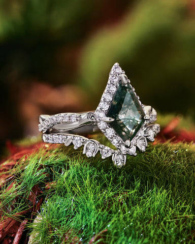 KARINA Vintage Halo Kite Cut Moss Agate Fairy Flower Inspired Engagement Set 2pcs