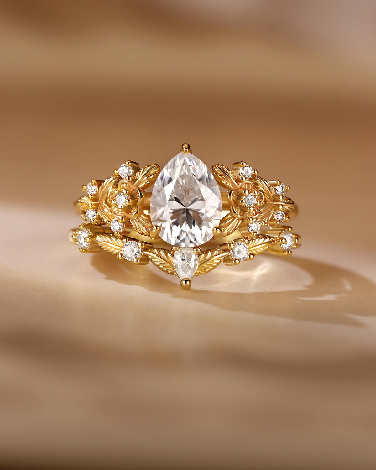 SCARLETT Pear Cut Moissanite Vintage Floral Engagement Ring Set with leaf Wedding Band