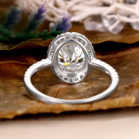 ISOLARA Oval Cut Moissanite Halo Engagement Ring Pave Bridal Ring
