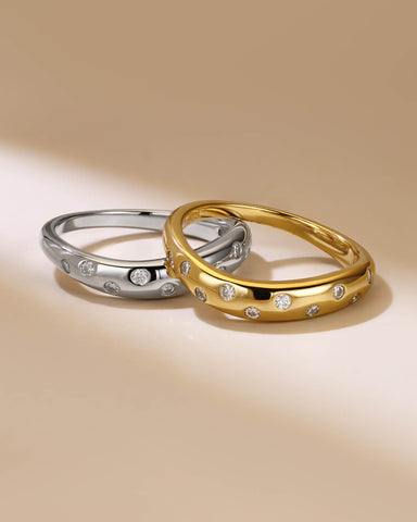 ASTRA Minimalist Wavy Moissanite Wedding Band Stacking Ring