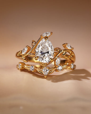 AVENNA Twist Leaf Vine Pear Moissanite Engagement Ring Set