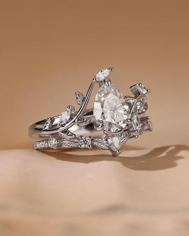 AVENNA Twist Leaf Vine Pear Moissanite Engagement Ring Set