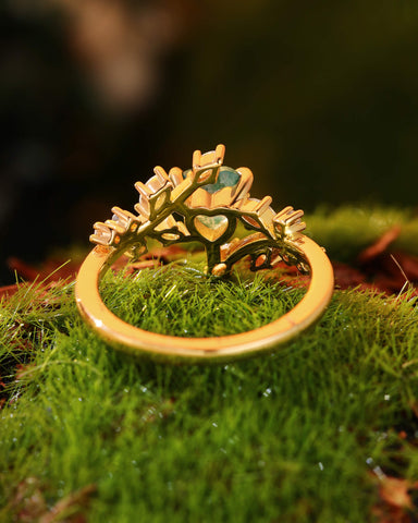 HORTENSE Heart Cut Moss Agate Branch Leafy Inspired Engagement Ring