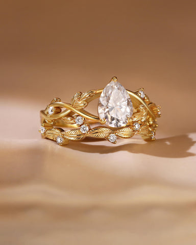 JENNA Pear Cut Moissanite Bridal Ring Set Nature Inspired Leaf Ring