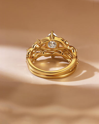 JENNA Pear Cut Moissanite Bridal Ring Set Nature Inspired Leaf Ring