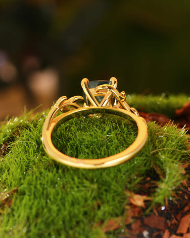 EVERLY Cushion Cut Moss Agate Forestcore Leafy Engagement Ring