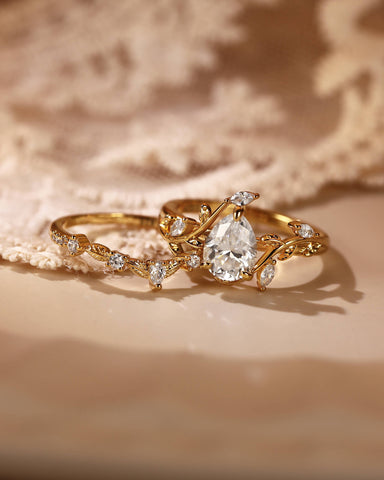 AVENNA Twist Leaf Vine Pear Moissanite Engagement Ring Set