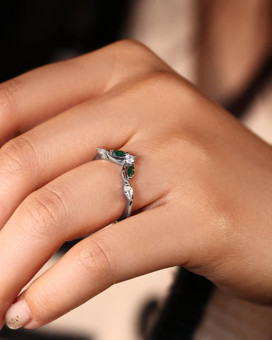 TOVA Moss Agate Curved Band ring