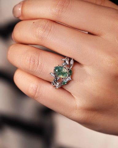 JUNIA Vine Leaf Oval Moss Agate Ring Set