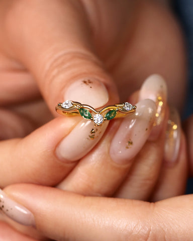 TOVA Moss Agate Curved Band ring