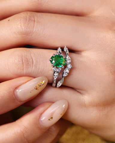 WINONA Unique Oval Cut Emerald Twist Cluster Bridal Set 2pcs