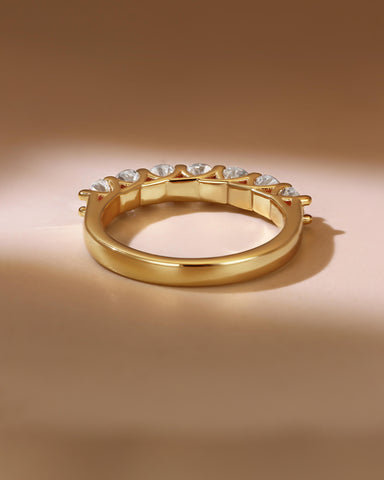 ISLA 7-Stone Moissanite Promise Ring