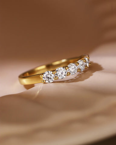 ISLA 7-Stone Moissanite Promise Ring