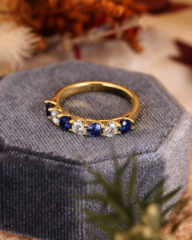 MOLLY Alternating 7-Stone Classic Sapphire and Moissanite Ring