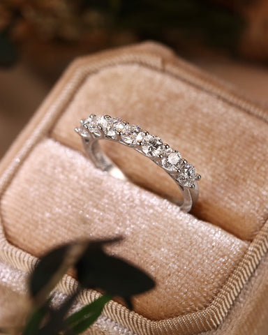 ISLA 7-Stone Moissanite Promise Ring