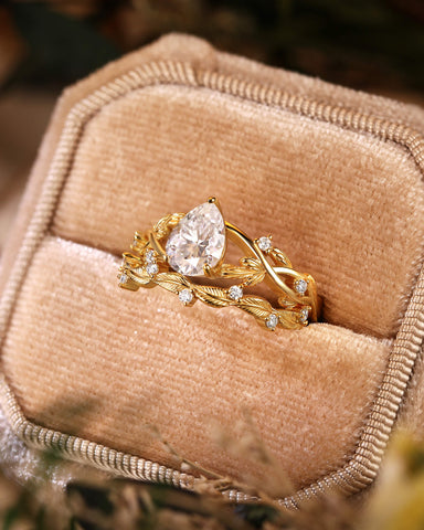 JENNA Pear Cut Moissanite Bridal Ring Set Nature Inspired Leaf Ring