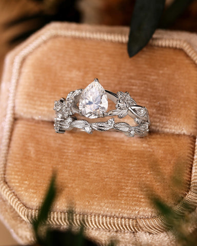 PALOMA Nature Inspired  Pear Cut Moissanite Engagement Ring Set with Leaf Wedding Band