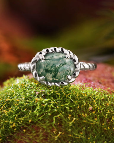 MARLOWE Twisted Oval Moss Agate Engagement Ring
