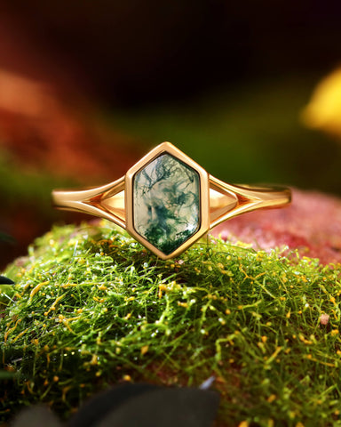 JUKAS Bezel Hexagon Moss Agate Engagement Ring
