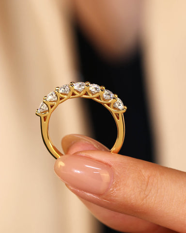 ISLA 7-Stone Moissanite Promise Ring