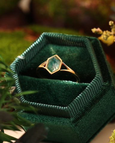 JUKAS Bezel Hexagon Moss Agate Engagement Ring