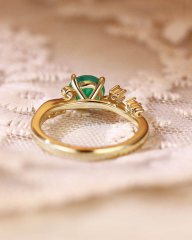 ARIEL Nature Inspired Round Shaped Emerald Engagement Ring
