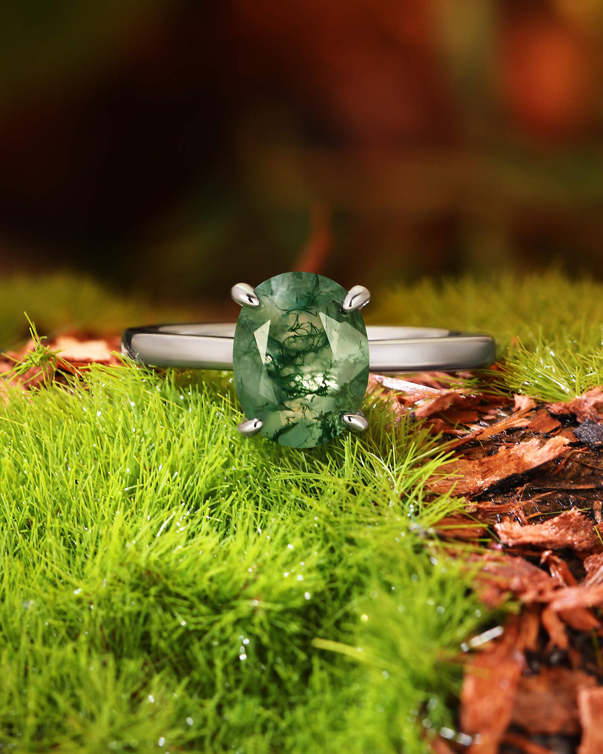 FIORA Simple Oval Cut Moss Agate Promise Ring