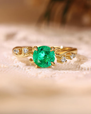 ARIEL Nature Inspired Round Shaped Emerald Engagement Ring