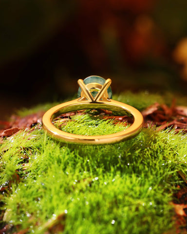 FIORA Simple Oval Cut Moss Agate Promise Ring