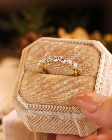 ISLA 7-Stone Moissanite Promise Ring