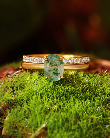 GOLDIE Oval Cut Hidden Halo Moss Agate Ring Set