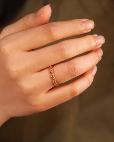 TORI Art Deco Milgrain Band