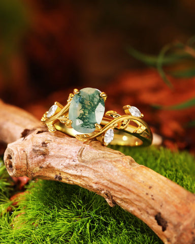CALLA Vine Leaf Oval Moss Agate Engagement Ring