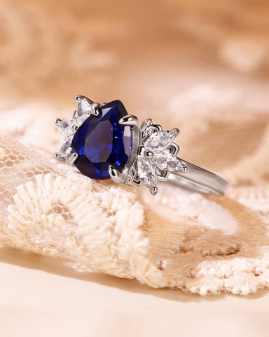 LOIS Pear Cut Sapphire Cluster Leaf Engagement Ring