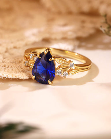 MAELYS Pear Cut Blue Sapphire Leaf Engagement Ring
