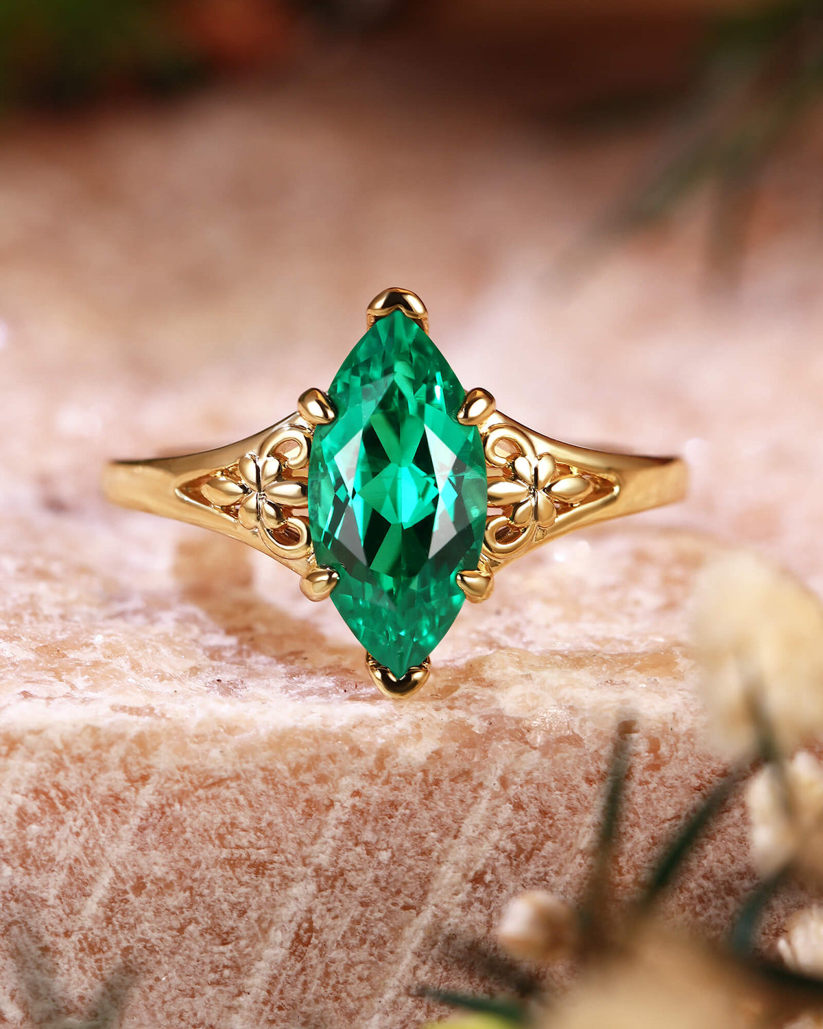 WYNN Vintage Floral Design Marquise Emerald Engagement Ring