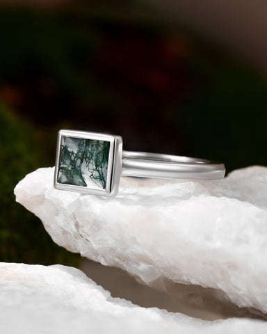 LUFLIN Baguette Shaped Moss Agate Promise Ring Bezel Solitaire Engagement Ring