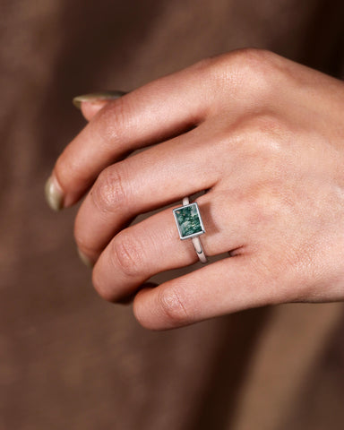LUFLIN Baguette Shaped Moss Agate Promise Ring Bezel Solitaire Engagement Ring